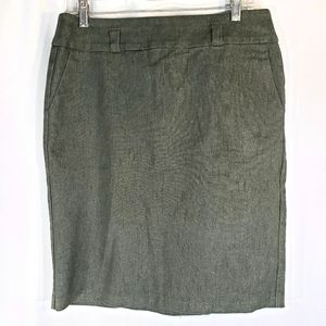 NYC  Dark Green Back Slit Straight Skirt w/ Pockets Size 10
